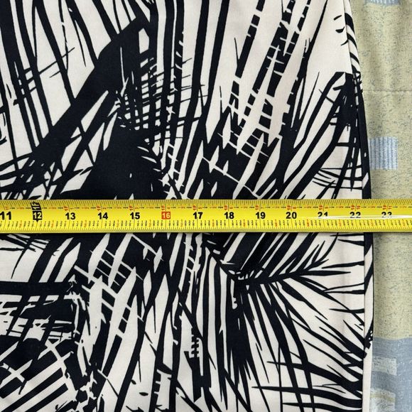 db Established 1962 Black & White Graphic Women's Casual Skirt Sz XL - Picture 11 of 12